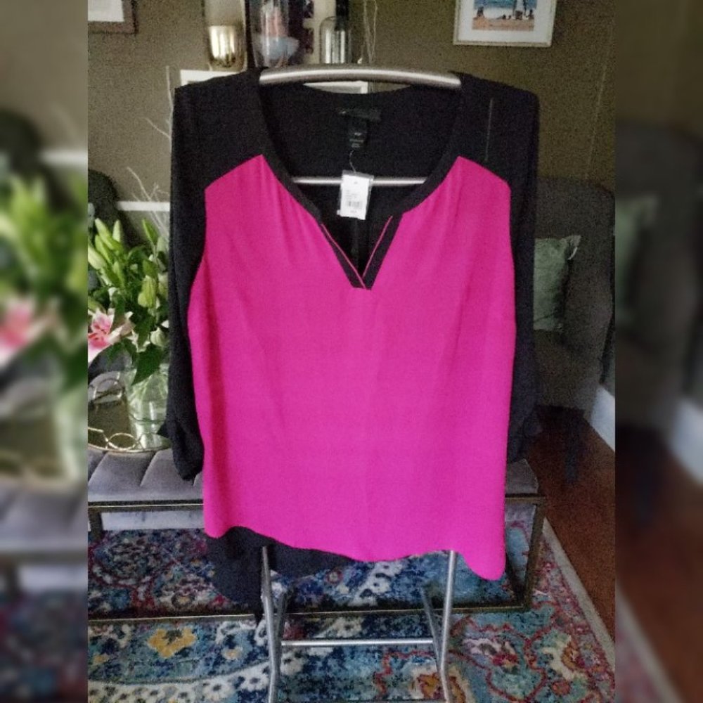 NWT Lane Bryant Asymmetrical Blouse Size 18/20